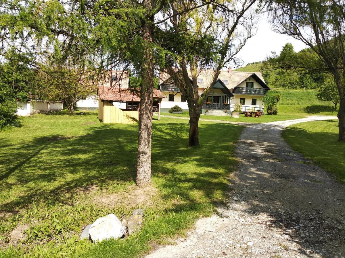Panzió-Kemping Bekölce Exterior foto