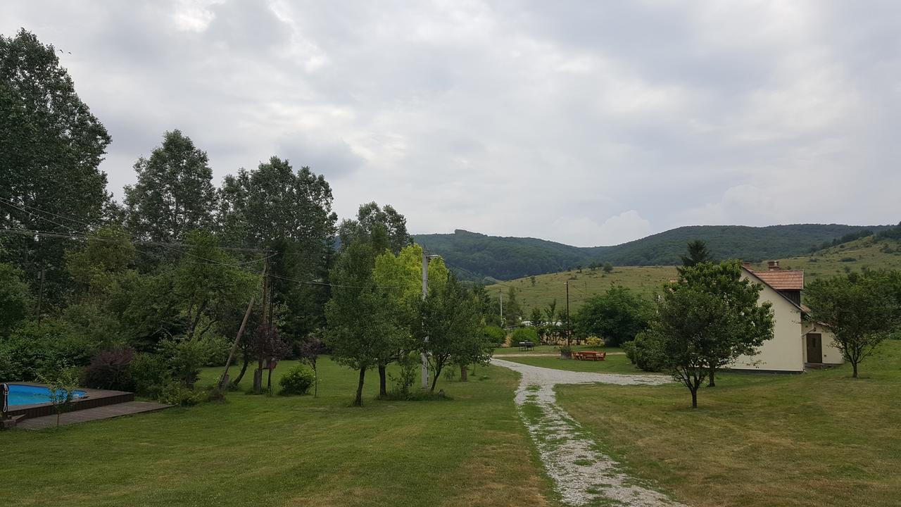 Panzió-Kemping Bekölce Exterior foto